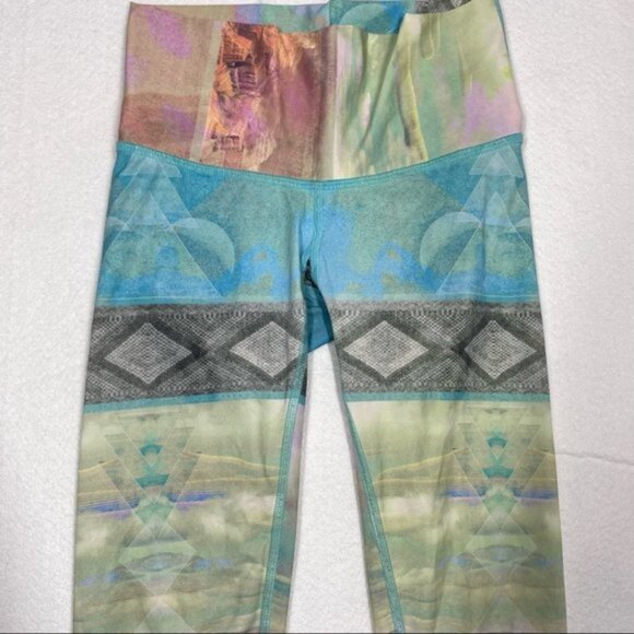 Teeki Women’s Hot Pant Tarot Magick Pattern‎ Size XS - Picture 4 of 9